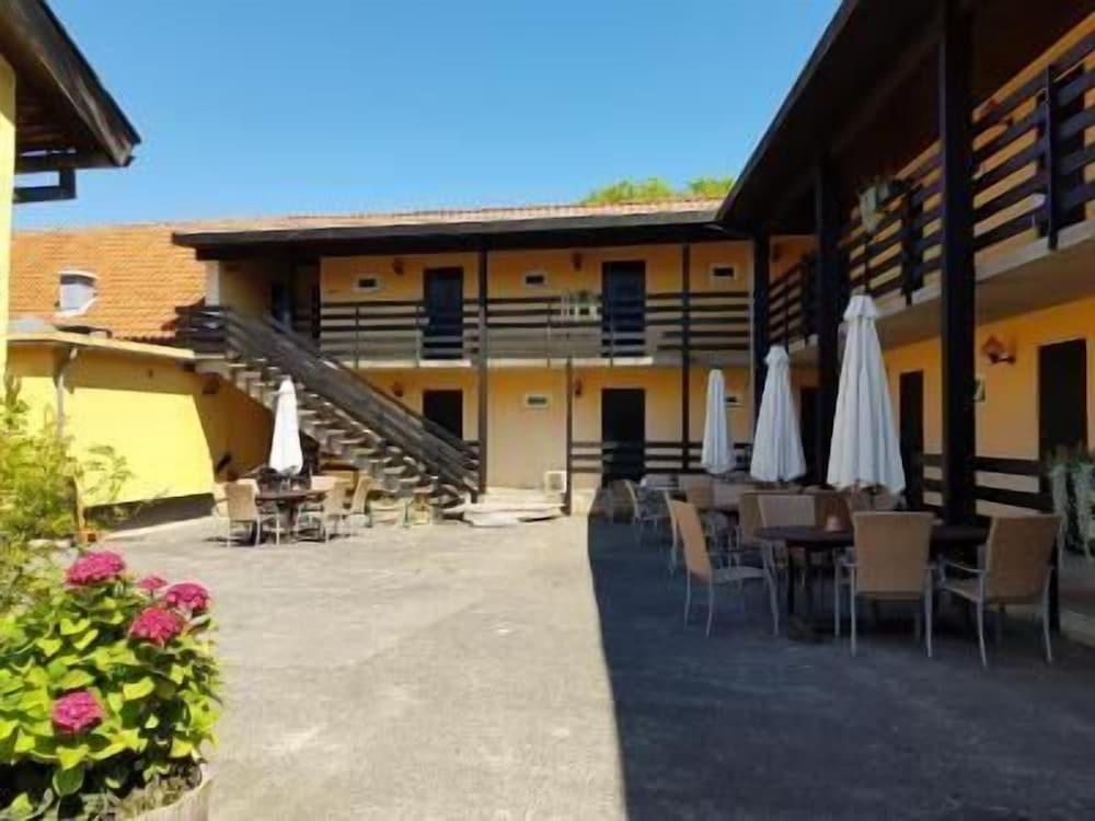 Hotel Pepita Allinge-Sandvig Extérieur photo