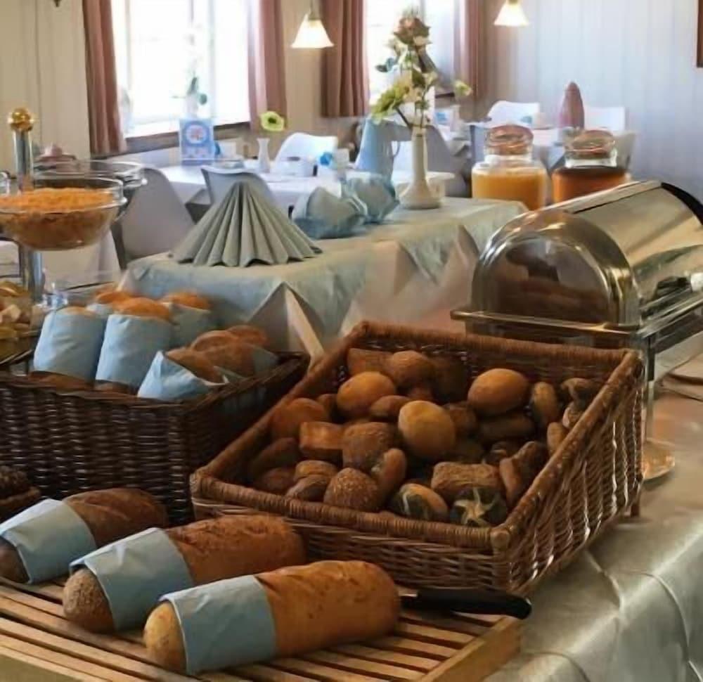 Hotel Pepita Allinge-Sandvig Extérieur photo
